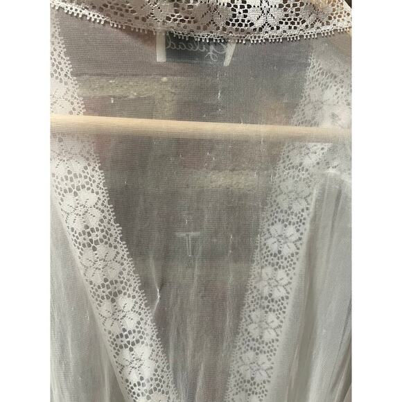 Vintage 70s Gilead Sheer Cottagecore Prairie Fairy Lace Coquette Robe Ivory - Picture 10 of 10